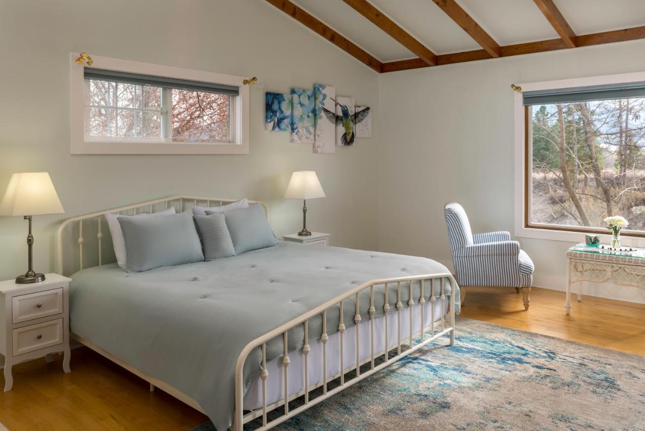 Gardenview Estate Bed And Breakfast Kettle Falls Exterior photo